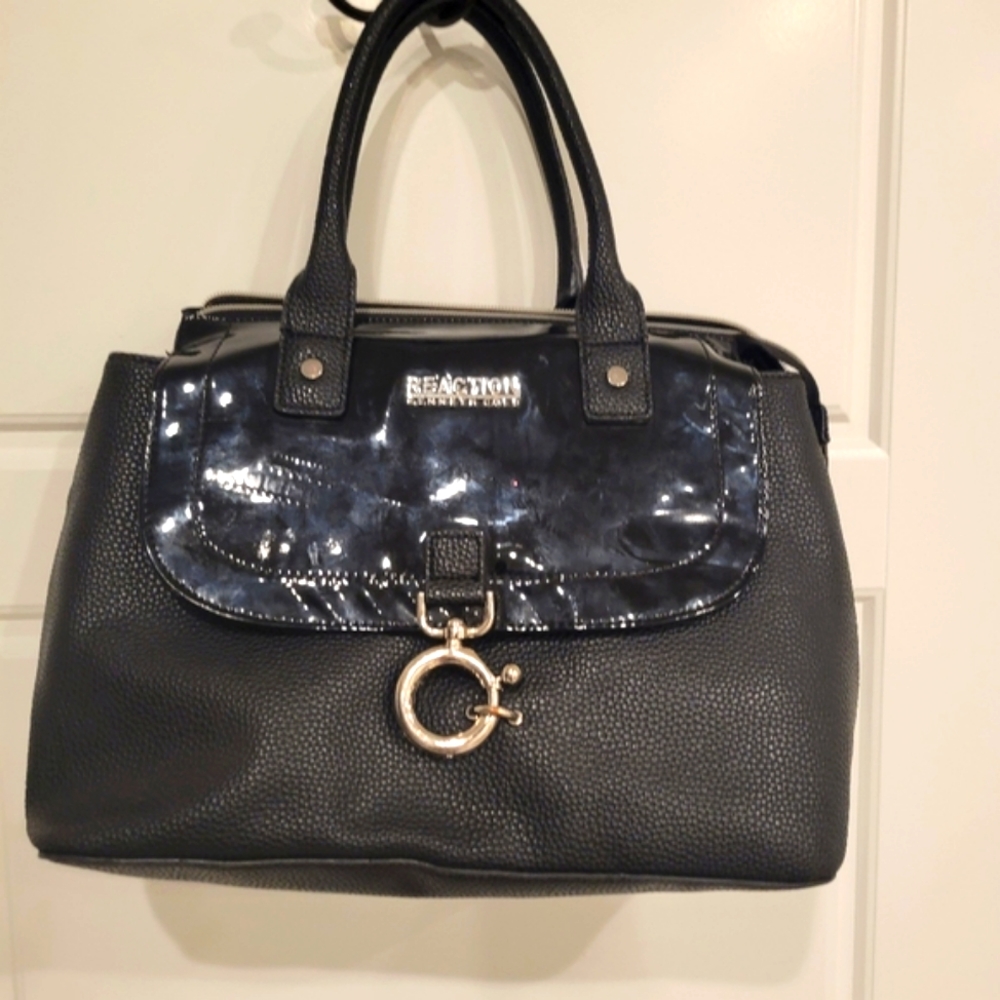KENNETH COLE REACTION BLACK SATCHEL PURSE WITH GOLD HARDWARE